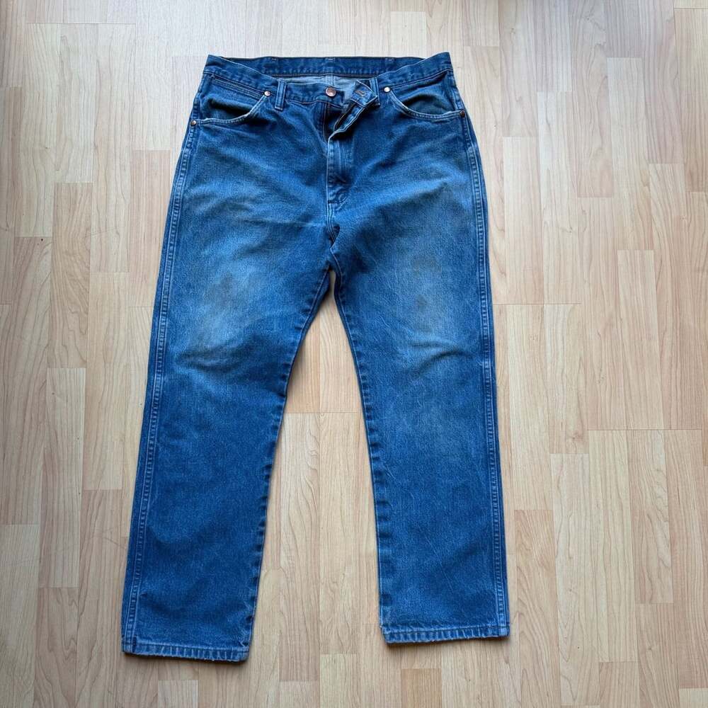 Vintage Wrangler Medium Wash Denim Cowboy Cut Straight Leg Jeans